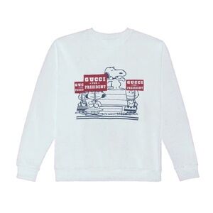 Mega Yacht Vote Crewneck in medium